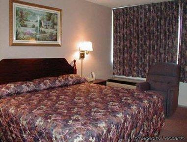 Knights Inn Napoleon Pokój zdjęcie